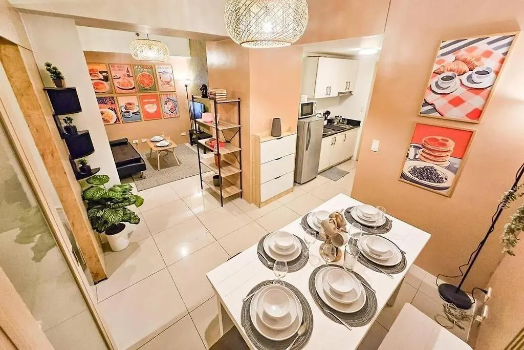 Appartamento Spacious Pool View 2br 2bath In Makati Manila